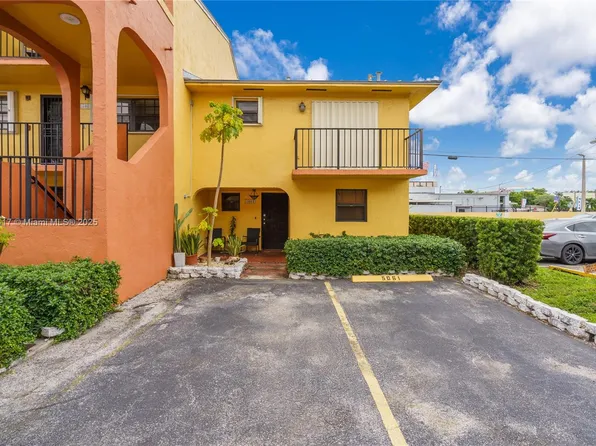5061 W 12th Ln #E-10, Hialeah, FL 33012