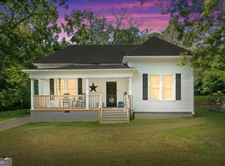 110 Ridge St, Locust Grove, GA 30248