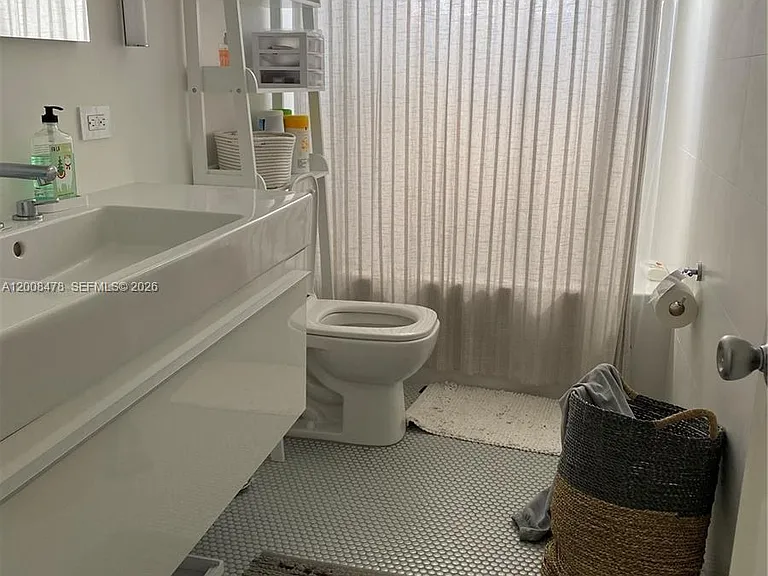 9400 SW 103rd Ave — Photo 16