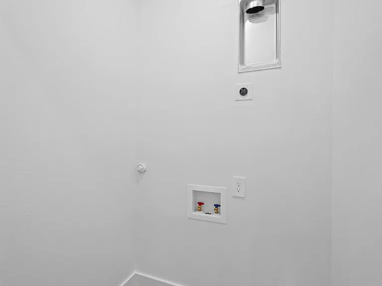 2713 1st Ave — Photo 4