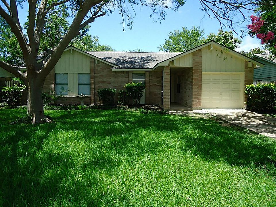 1st image of 2516 Knoxville Dr