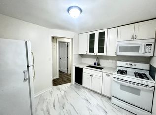 1078 E Main St APT 2, Stamford, CT 06902