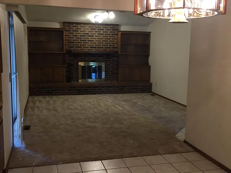 10325 Exter Ave — Photo 17