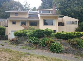 3915 SW Orchard St, Seattle, WA 98136