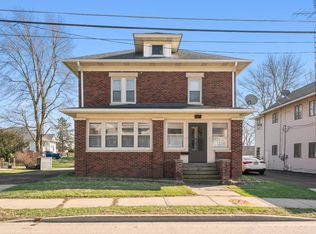 449 W Lincoln Ave, Hinckley, IL 60520