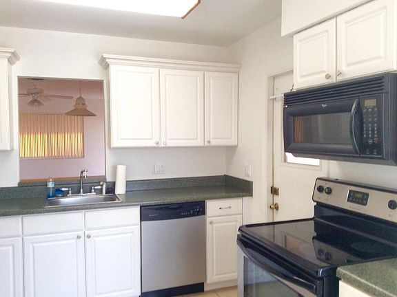 2nd image of 14828 Wildflower Ln
