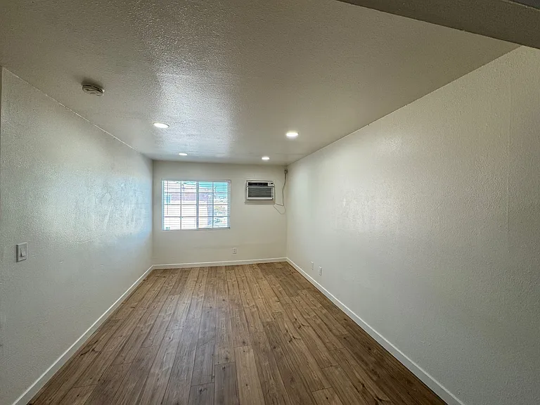 7111 Westview Pl #C — Photo 10