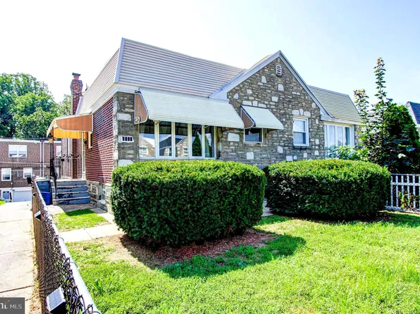 8111 Lister St, Philadelphia, PA 19152