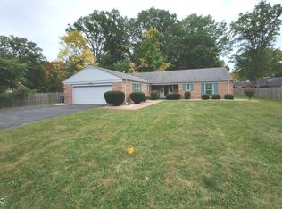 1321 Greenway Dr, Anderson, IN 46011