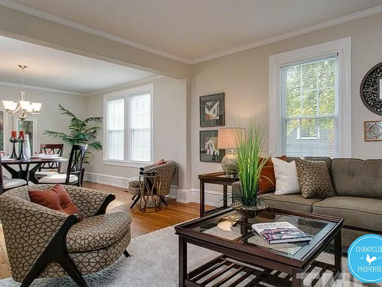 1016 Hale St — Photo 2