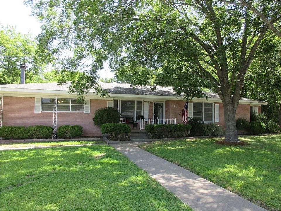 1st image of 625 Santa Fe Dr