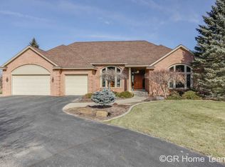 2175 Winding Oak Trl NE, Ada, MI 49301