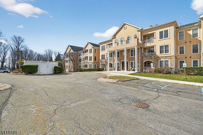 1st image of 2205 Clinton Ln Unit 2205