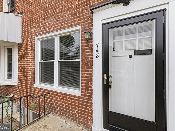 2nd image of 748 Arncliffe Rd