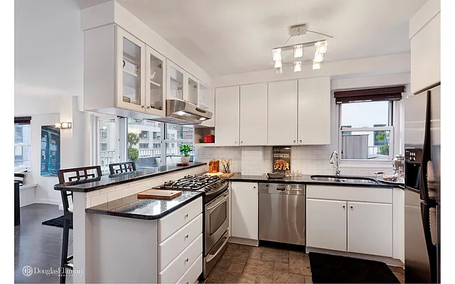 Sold by Douglas Elliman | media 6