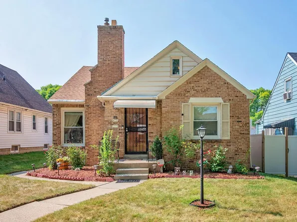 4151 North 46th STREET, Milwaukee, WI 53216