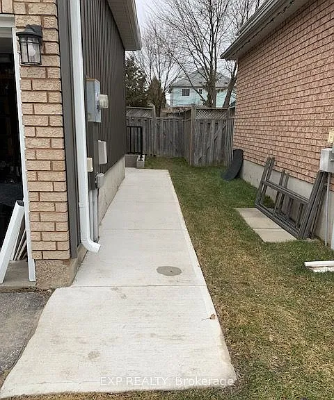 150 Wessenger Dr #BASEMENT — Photo 14