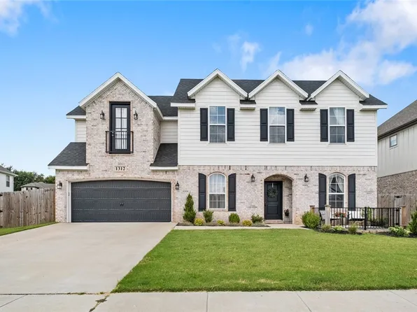 1312 5th Ave, Lowell, AR 72745