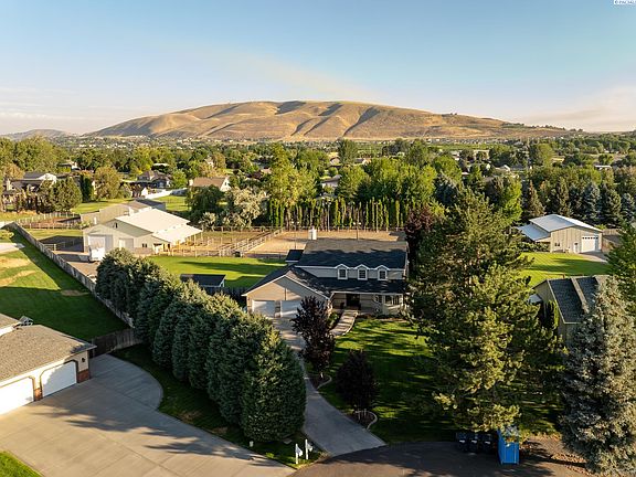 2nd image of 3403 Mount Anderson Ct