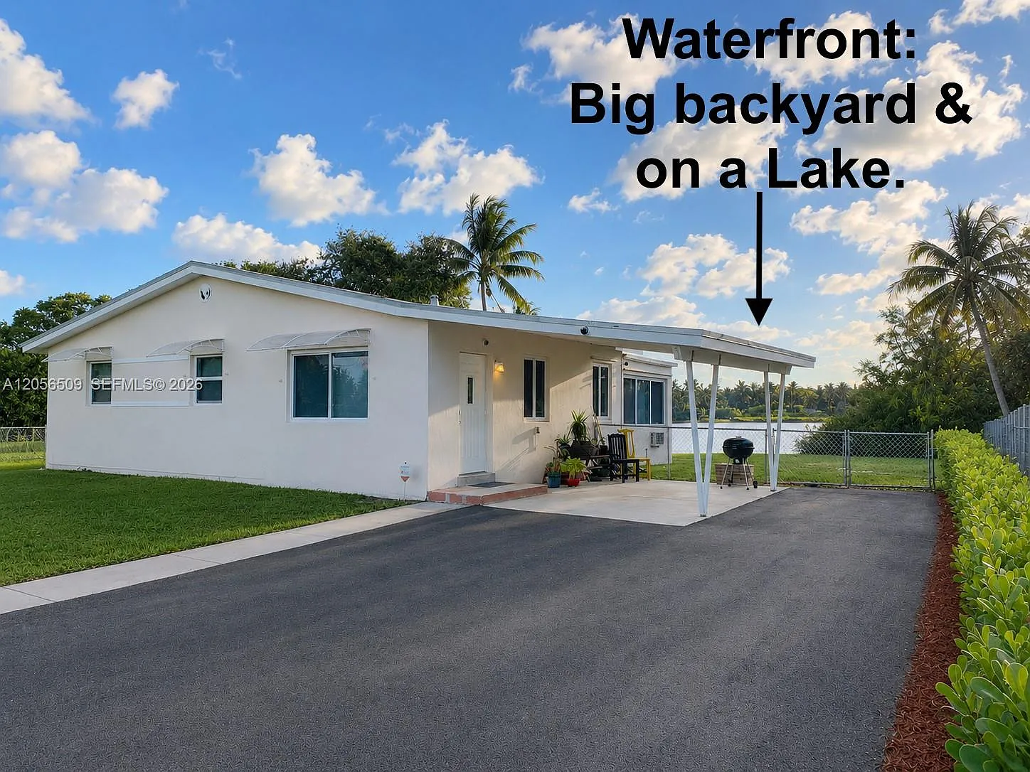 Lake Forest Sec 4 — Photo 1