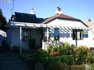 7215 SE Hawthorne Blvd, Portland, OR 97215