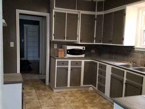 5th image of 1339 N Cutting Ave