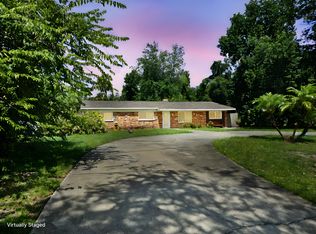 8827 Cobb Rd, Riverview, FL 33578