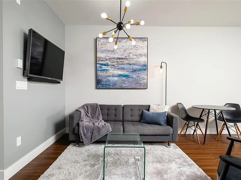 2473 Atkins Ave #308 — Photo 4