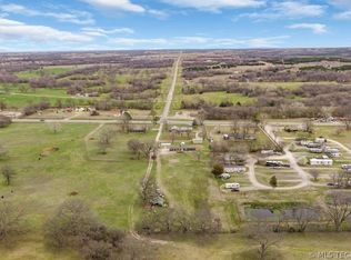2044 Highway 77 S, Davis, OK 73030