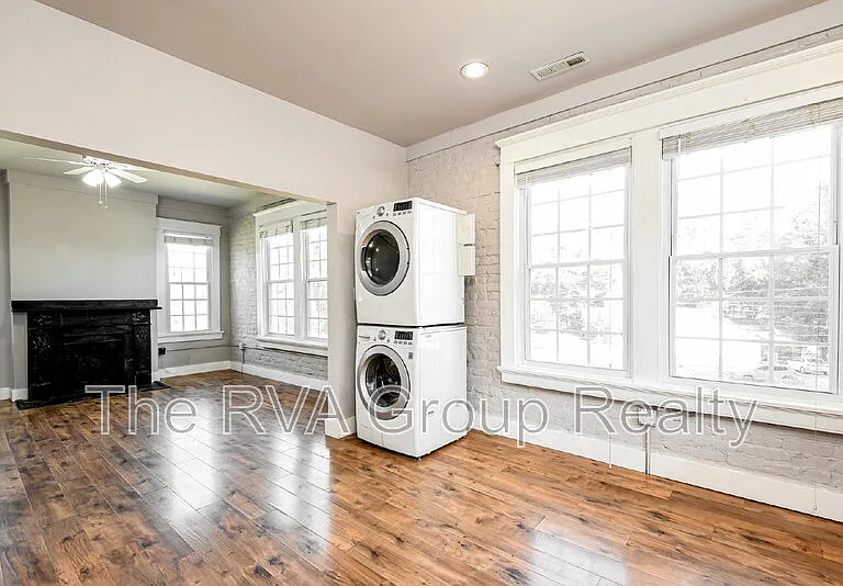 3300 Midlothian Tpke #B — Photo 9