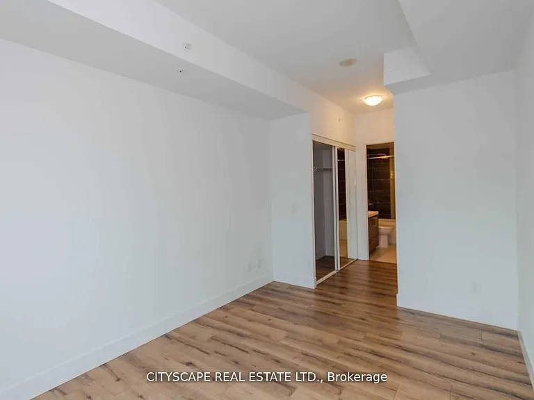 39 Sherbourne St #703 — Photo 10