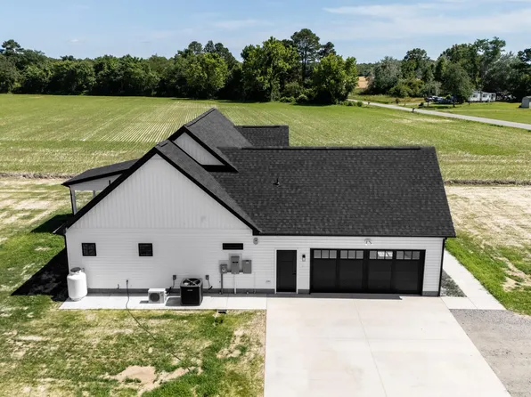 135 Muddy Creek Road, Hertford, NC 27944