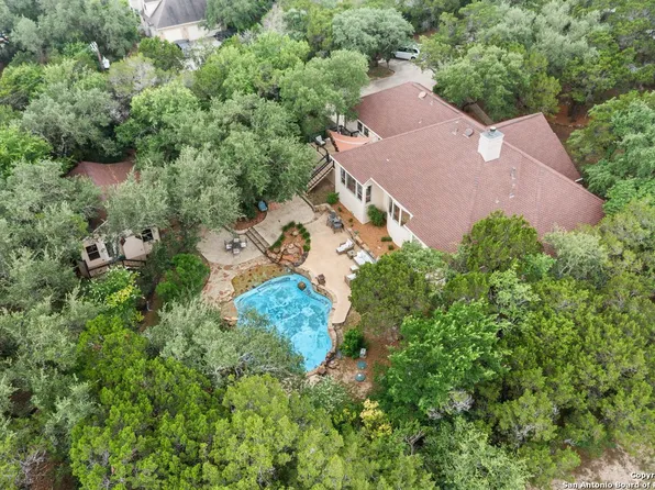 15610 CHINQUAPIN, Helotes, TX 78023