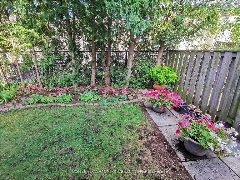 209 Winding Ln — Photo 20