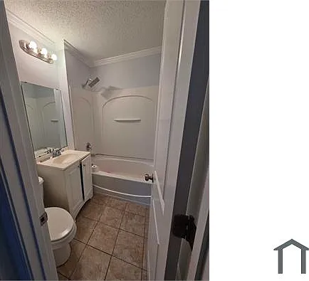 2 bed, 1000 sqft, $1,500 — Photo 3