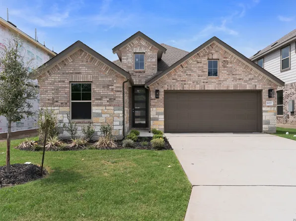 927 Creek Bed Drive, New Braunfels, TX 78130