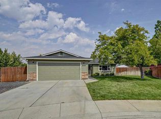 8888 Austin St, Garden City, ID 83714