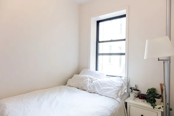 Rented by Grand & Co. | media 23