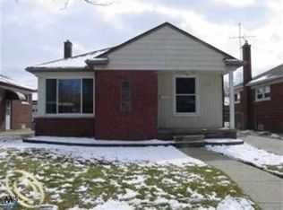8324 Virginia Park, Center Line, MI 48015