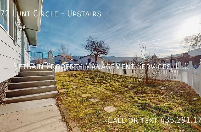 1172 Lunt Cir #UPSTAIRS — Photo 16