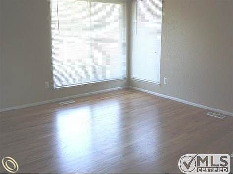 Living Room.JPG