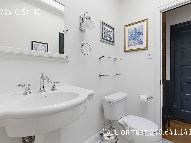 1724 C St NE — Photo 29