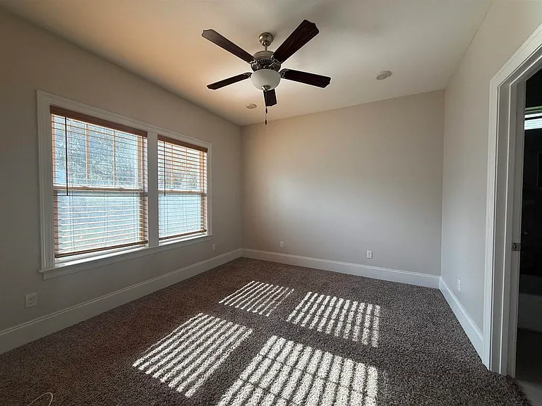 855 Avery Park Dr — Photo 22