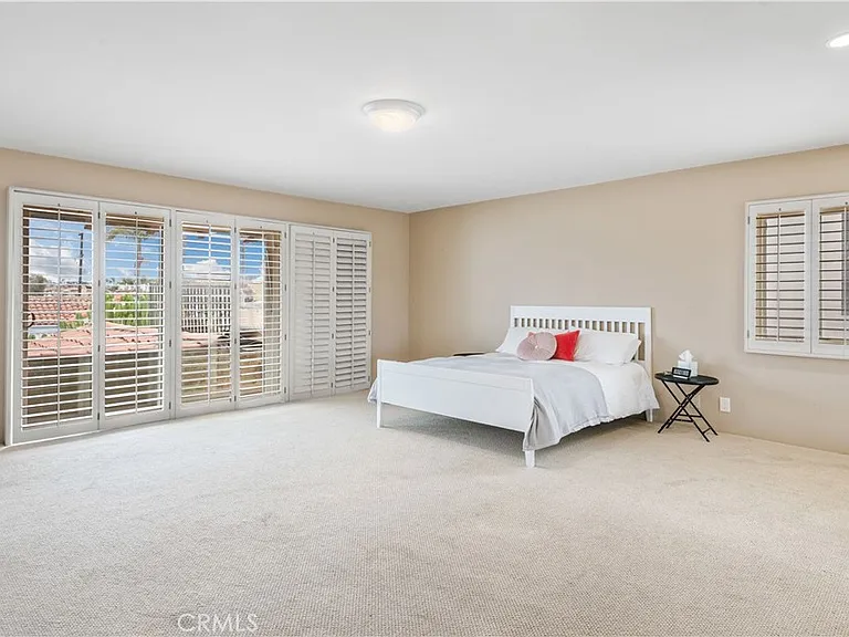135 Siena Dr — Photo 17