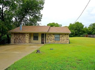 226 Sperry Ln, Red Oak, TX 75154