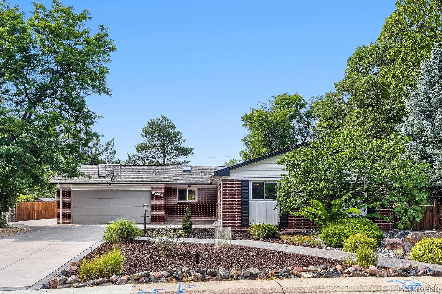 4 bed, 3.0 bath, 2611 sqft, $3,500 — Photo 1