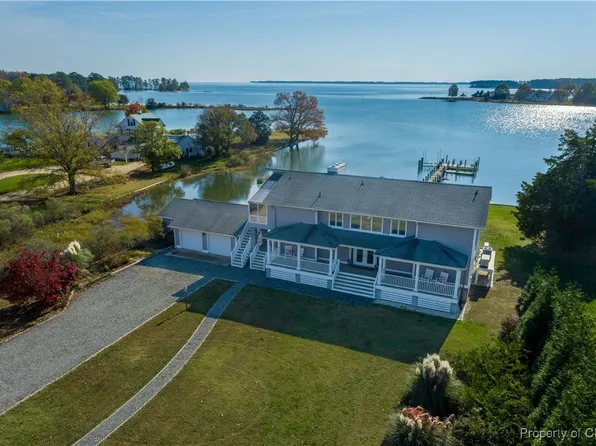 426 Logan Lodge Rd, Kilmarnock, VA 22482