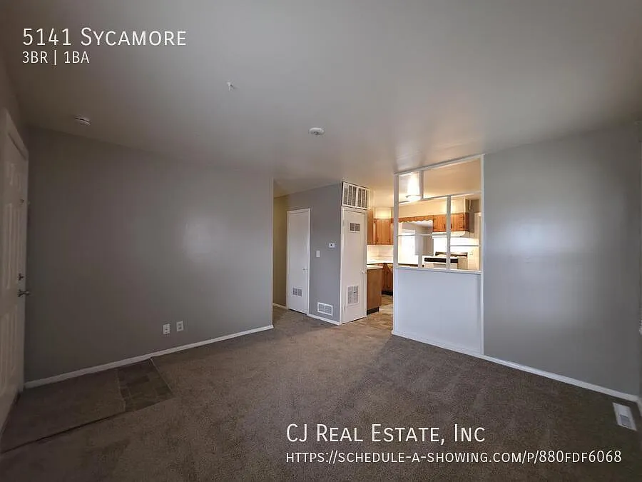 3 bed, $1,100 — Photo 2