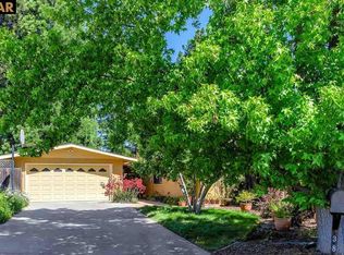38 Sorrento Ct, Danville, CA 94526