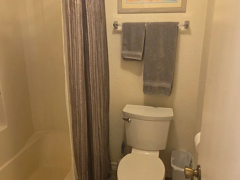 156 Lake Dr — Photo 8